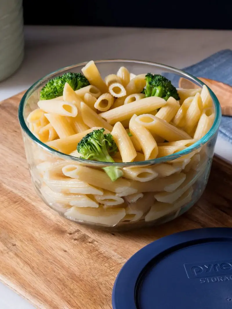 Bowl Pyrex Redondo con Tapa Azul | Táper de Vidrio (1, 4 y 7 Tazas) - Imagen 3