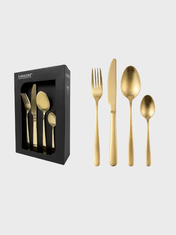 Cubiertos yadakelf dorado