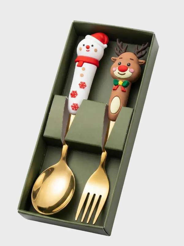 Cubiertos navideños dorado